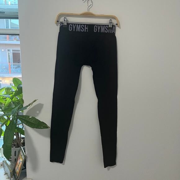 Gymshark Black Seamless Workout Leggings - Picture 4 of 4